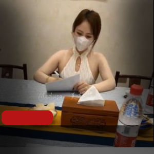 推特高颜长腿-美杜莎[9V-1.3G]