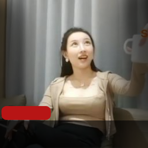 超值酒店约C甜美颜值美女，圆润美乳B毛浓密非常得劲[1V520M]